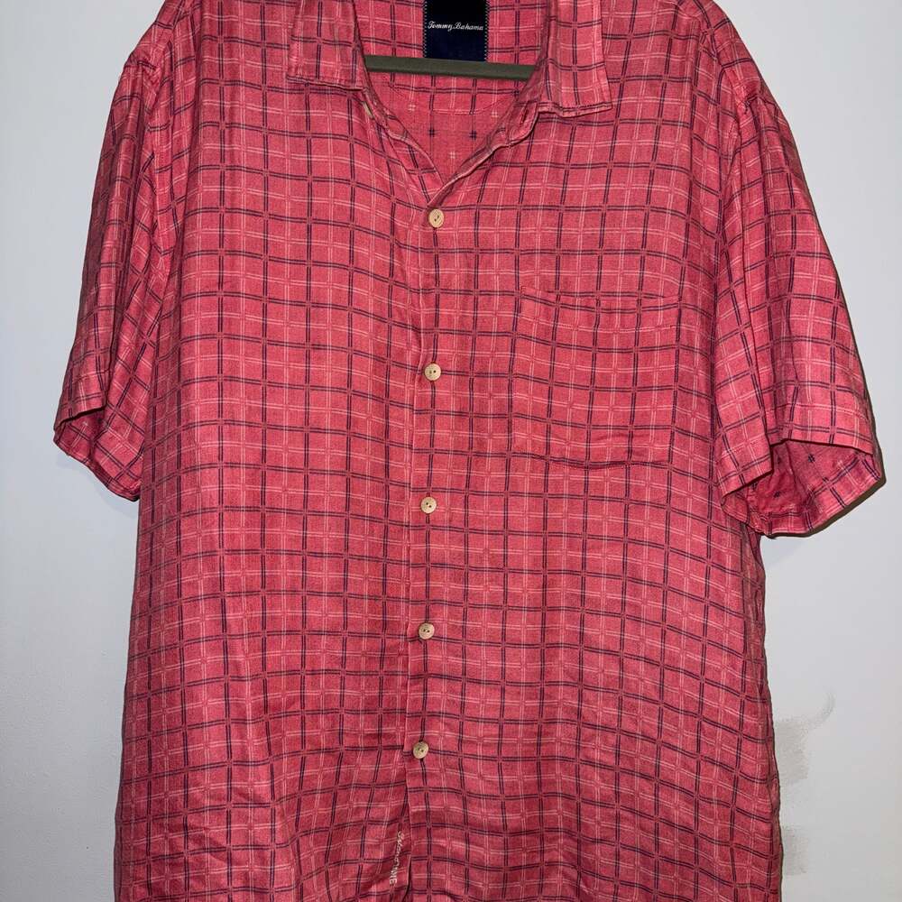 Tommy Bahama IslandZone Pink Plaid Silk Blend Short Sleeve Camp Shirt